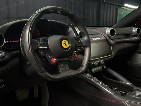 Used 2018 Ferrari GTC4Lusso T RWD image 15