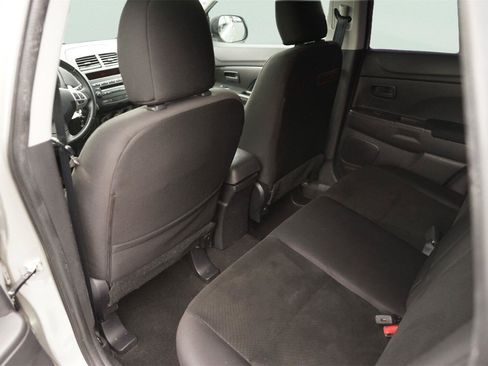 Used 2013 Mitsubishi Outlander Sport ES FWD image 11