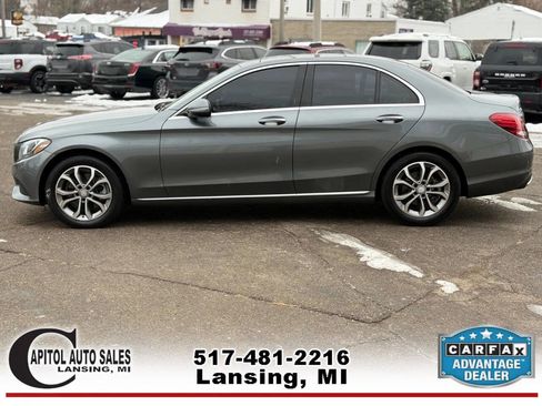 Used 2017 Mercedes-Benz C 300 4MATIC Sedan image 5