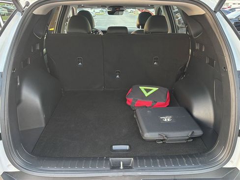 Used 2025 Hyundai Tucson Limited FWD image 36