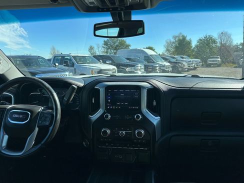 Used 2022 GMC Sierra 3500 SLT w/ SLT Premium Package AWD/4WD image 26