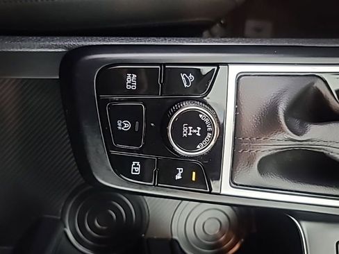 Used 2025 Kia Sportage LX AWD/4WD image 36