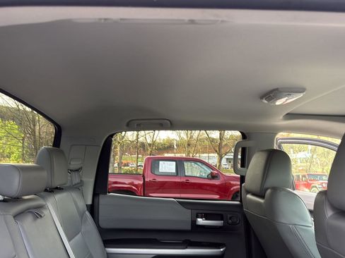 Used 2014 Toyota Tundra Limited w/ Limited Premium Package image 32