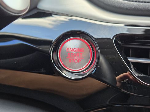 Certified 2025 Acura MDX w/ Technology Package image 23