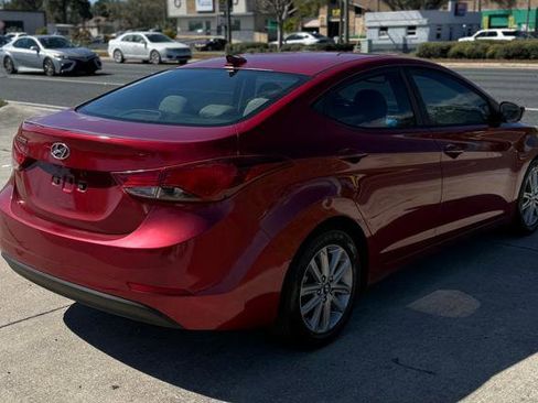 Used 2016 Hyundai Elantra SE w/ Option Group 02 image 4