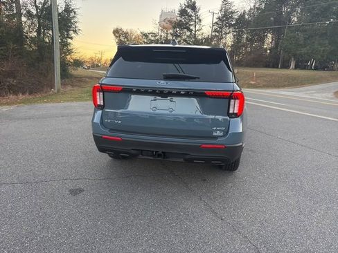 New 2026 Ford Explorer Active image 4