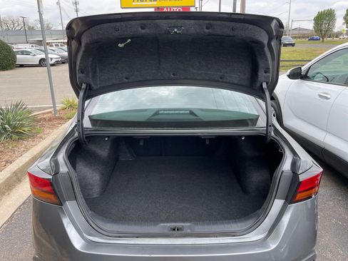 Used 2025 Nissan Altima 2.5 SV image 31