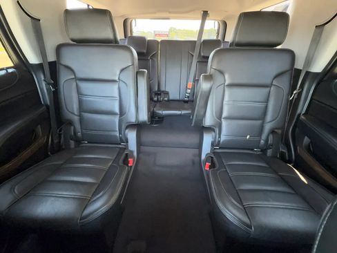 Used 2019 GMC Yukon Denali AWD/4WD image 44