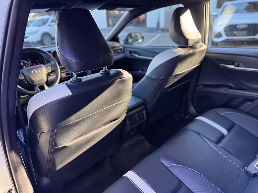 Used 2026 Toyota Camry SE w/ Convenience Package FWD image 22