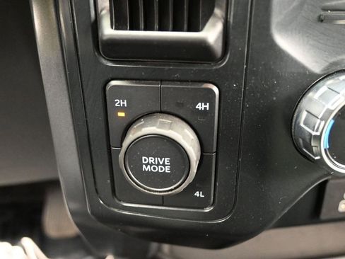 Used 2025 Ford F150 XLT w/ Equipment Group 301A Standard AWD/4WD image 31