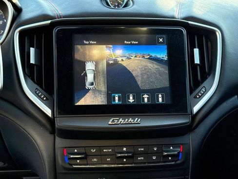 Used 2017 Maserati Ghibli S image 27