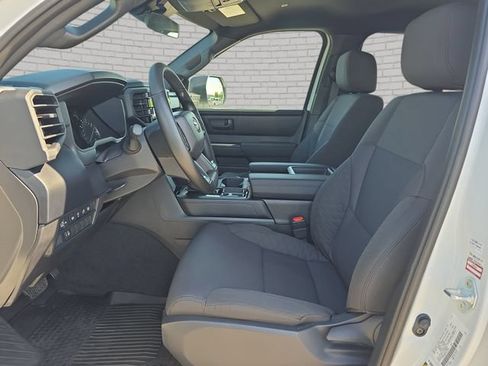 Used 2026 Toyota Tundra SR AWD/4WD image 15