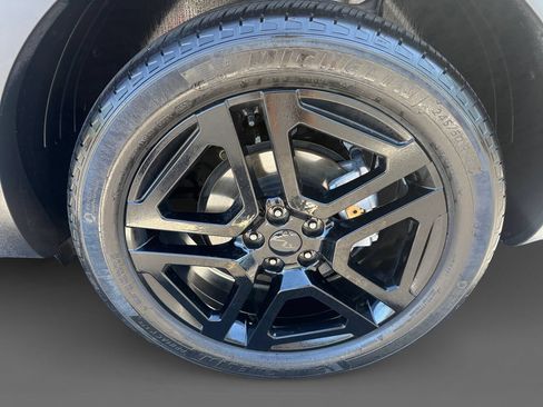 Used 2025 Kia Telluride EX X-Line AWD/4WD image 8