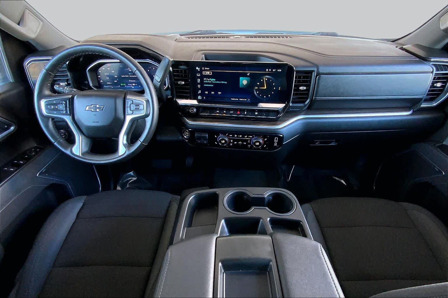 Used 2026 Chevrolet Silverado 1500 RST RWD image 31