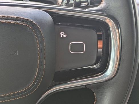 Used 2025 Lincoln Navigator Black Label AWD/4WD image 23