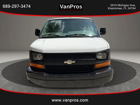 Used 2011 Chevrolet Express 3500 RWD image 7