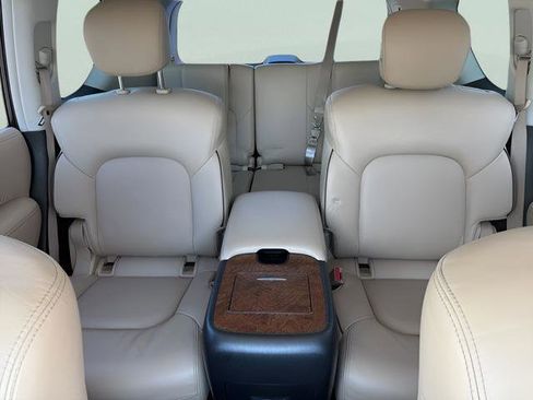 Used 2022 Nissan Armada SL w/ Captain's Chairs Package AWD/4WD image 38