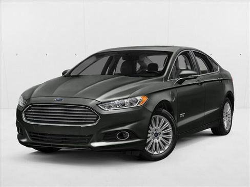 Used 2016 Ford Fusion Energi SE FWD image 1