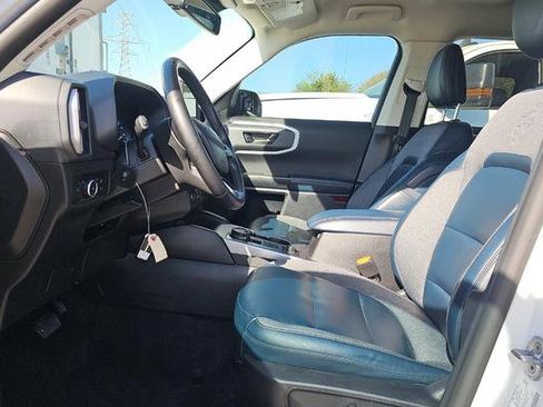 Used 2024 Ford Bronco Sport Outer Banks w/ Tech Package image 5