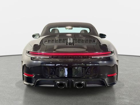 Used 2026 Porsche 911 Carrera 4 GTS image 4