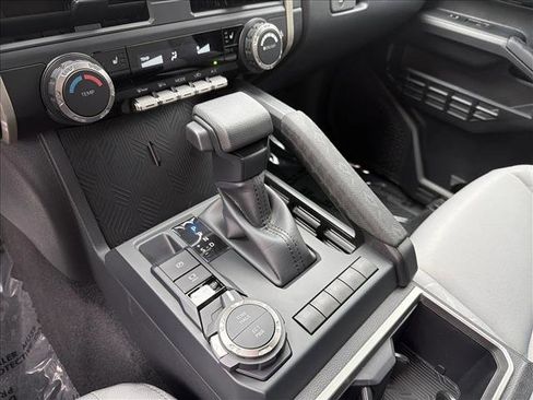New 2026 Toyota Tacoma SR5 AWD/4WD image 19