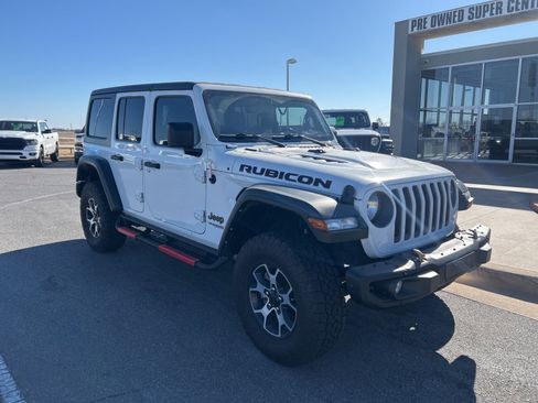Used 2022 Jeep Wrangler Unlimited Rubicon w/ Cold Weather Group image 3