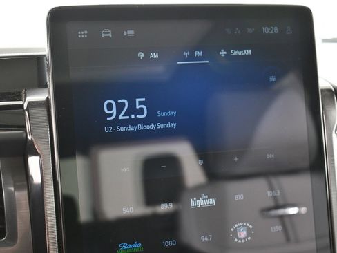 New 2025 Ford F150 Lightning Platinum image 31