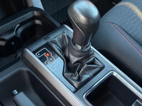 Used 2019 Toyota Tacoma SR5 image 31