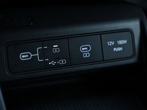 Used 2024 Hyundai Kona SEL FWD image 39