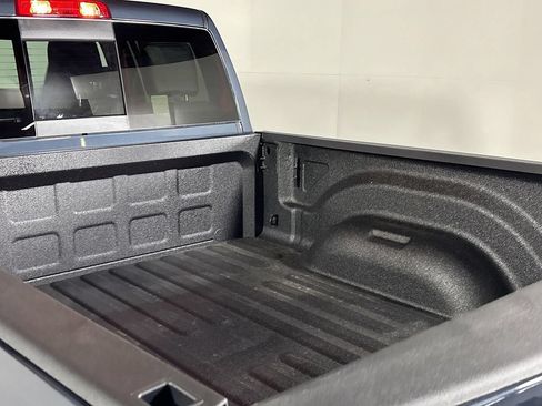 New 2026 RAM 2500 Laramie AWD/4WD image 21