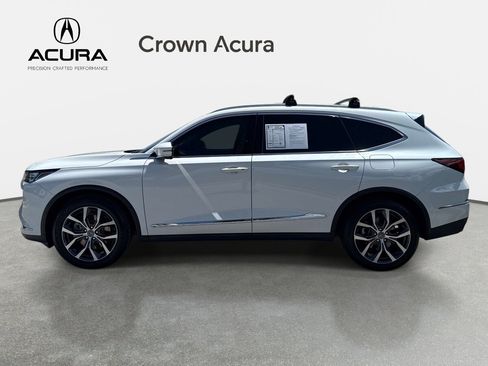 Used 2023 Acura MDX SH-AWD w/ Technology Package image 2