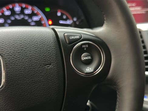 Used 2015 Honda Accord Sport image 25