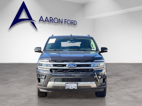 New 2024 Ford Expedition XLT image 8