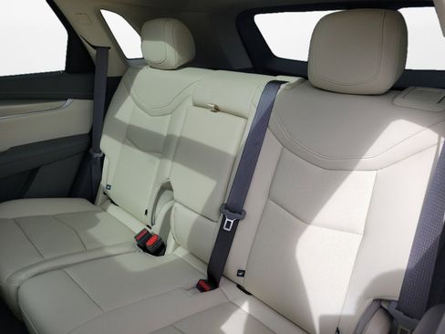 New 2026 Cadillac XT5 Premium Luxury w/ Driver Assist Package FWD image 12