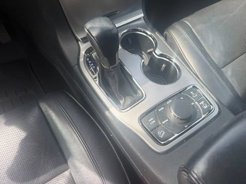Used 2021 Jeep Grand Cherokee High Altitude AWD/4WD image 10