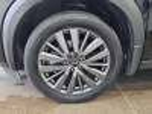 Used 2023 Nissan Pathfinder SL w/ SL Premium Package image 15