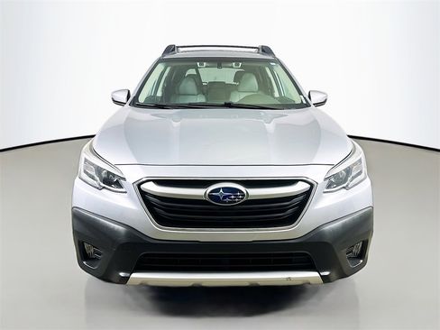 Used 2022 Subaru Outback Limited w/ Popular Package #2 image 2