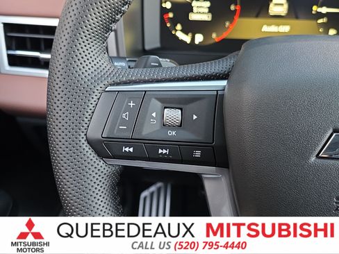 New 2026 Mitsubishi Outlander SEL FWD image 18