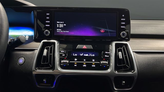 Used 2023 Kia Sorento SX Prestige AWD/4WD image 13