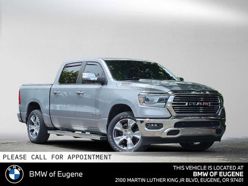 Used 2023 RAM 1500 Laramie AWD/4WD image 1