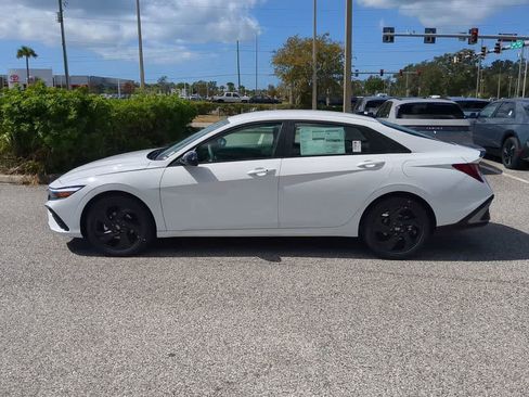 New 2026 Hyundai Elantra Sport FWD image 3