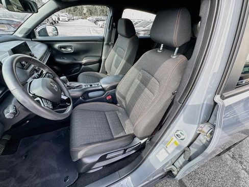 Used 2024 Honda HR-V Sport image 17