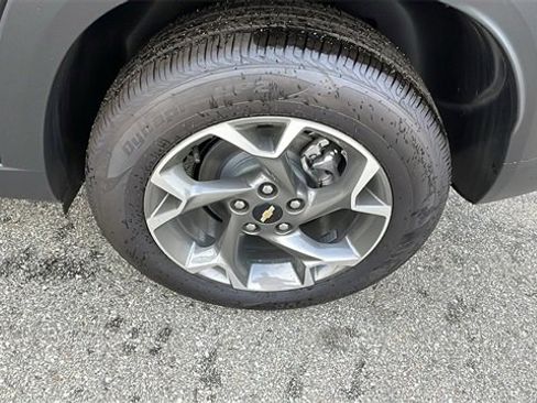 New 2026 Chevrolet Trax LT w/ Driver Confidence Package image 28