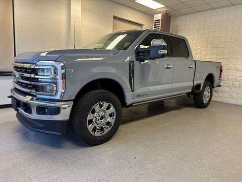 New 2026 Ford F250 King Ranch w/ Chrome Package AWD/4WD image 18