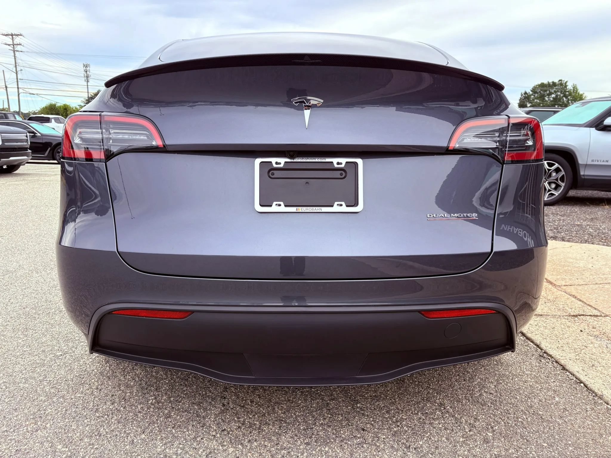 Used 2023 Tesla Model Y Performance AWD/4WD image 4