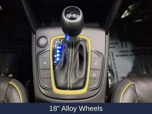 Used 2019 Hyundai Kona Limited image 30