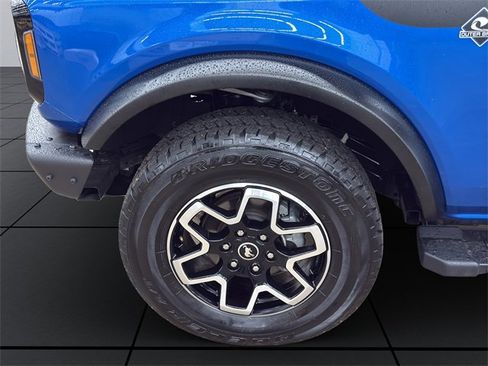 Used 2022 Ford Bronco Outer Banks image 22