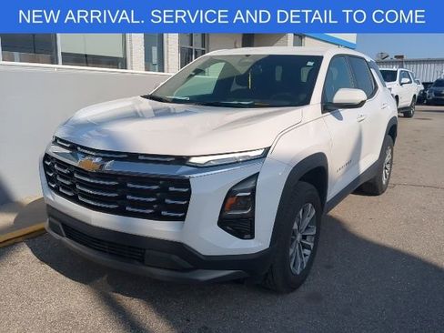 Used 2025 Chevrolet Equinox LT image 10