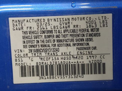 Used 2025 Nissan Sentra SV FWD image 33
