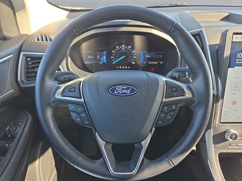Certified 2022 Ford Edge SEL image 13